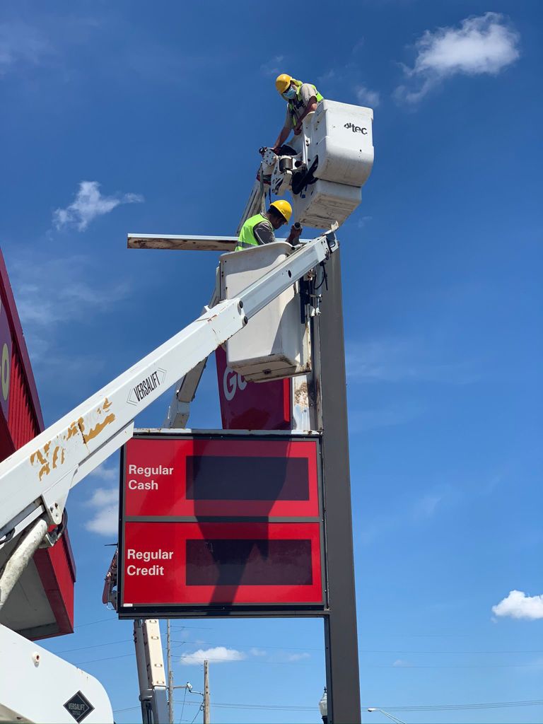 gas station canopy lighting